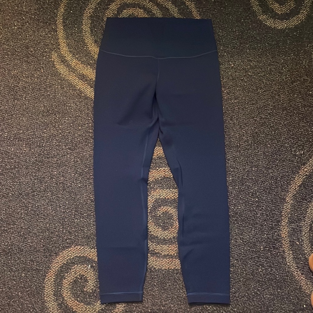 Navy Blue lululemon wunder under leggings